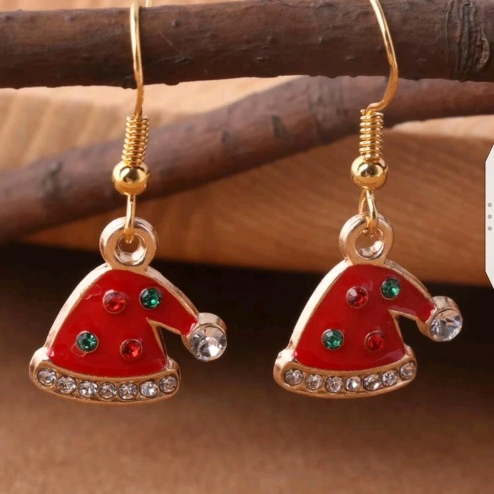 ✨3 FOR $28✨🆕 SANTA HAT WITH RHINESTONES